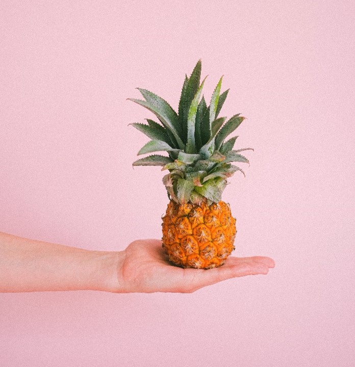 Partes esenciales de la planta de piña