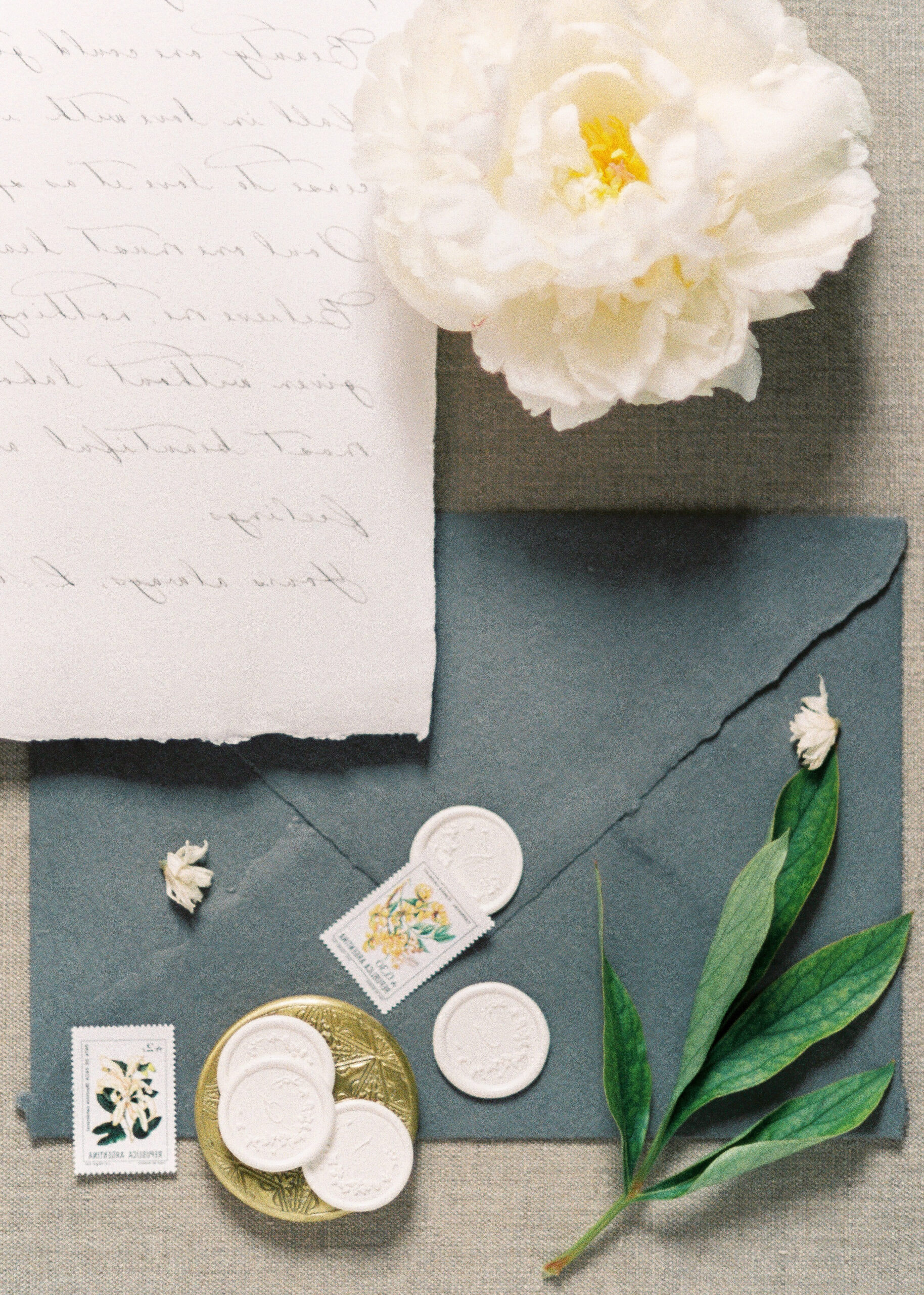 Cómo hacer flores de papel faciles y rapidas grandes